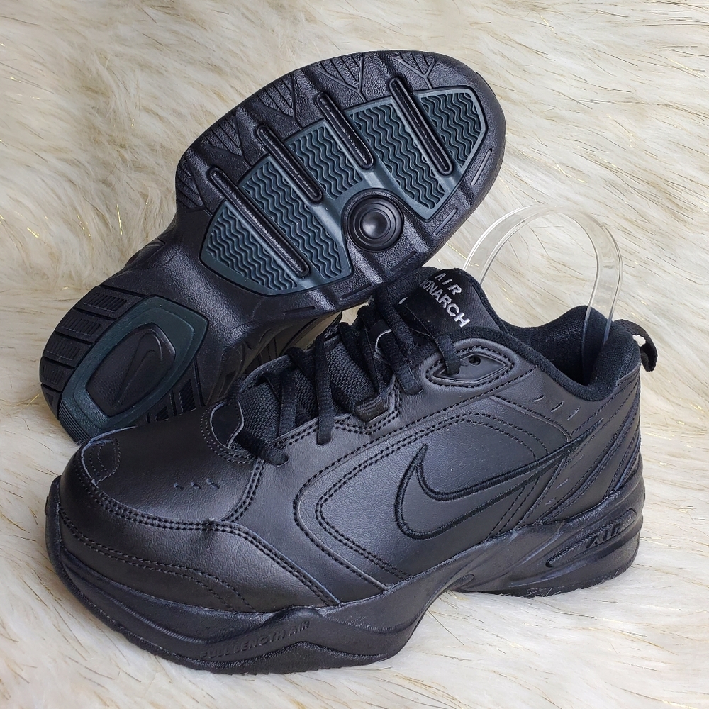 Nike men's air monarch for sneakers size 6